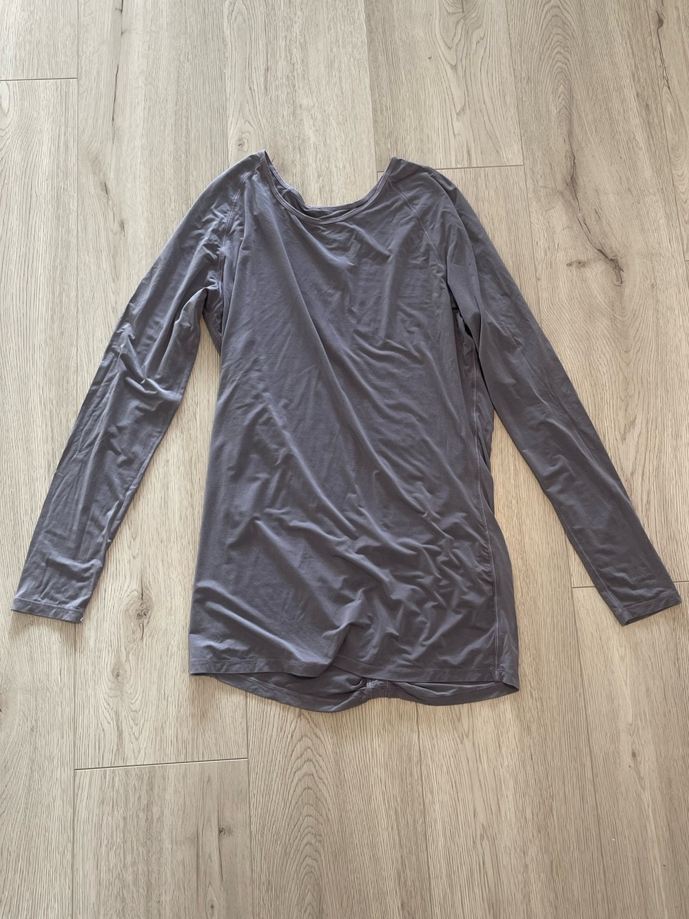 Lululemon Deep Stretch Long Sleeve *Cinch
Lilac Stone Top - Picture 7 of 8